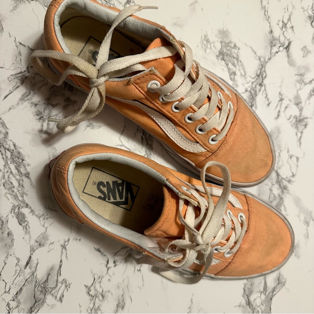 Coral VANS